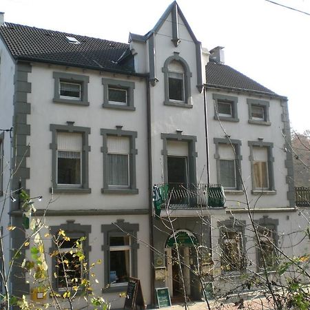 Hotel Bergische Schweiz Velbert Exterior foto